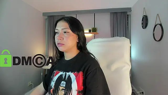 CoralineRicce  online show from 10.27.25