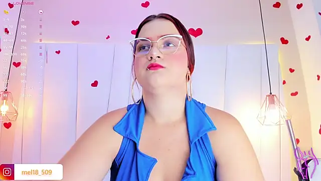 Snapshot of MelanieKlaus chatting on 10.15.25 MelanieKlaus online show from 10.15.25