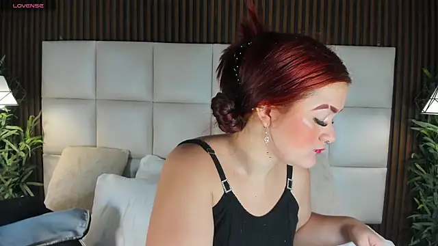 MelanieKlaus online show from 02.10.26