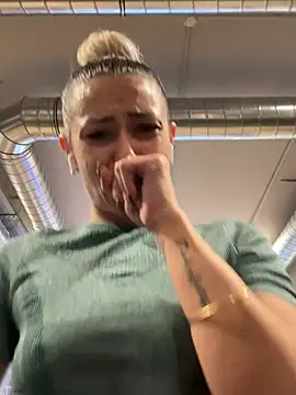 petrouchkaaa  online show from 01.21.25