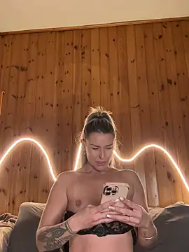 petrouchkaaa  online show from 01.13.26