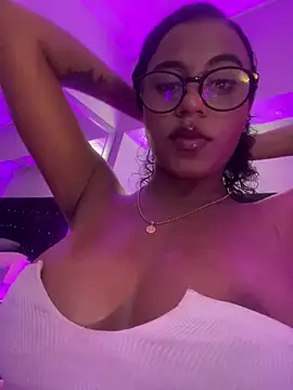 charlotteeruss online show from 01.11.25