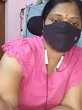 Snapshot of yours-kavaya chatting on 12.08.24 yours-kavaya online show from 12.08.24