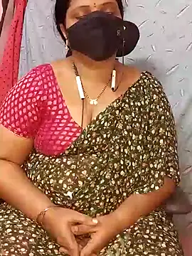 Snapshot of yours-kavaya chatting on 12.30.24 yours-kavaya online show from 12.30.24