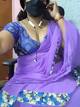 Snapshot of yours-kavaya chatting on 01.22.25 yours-kavaya online show from 01.22.25