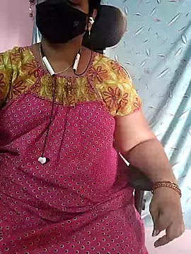 Snapshot of yours-kavaya chatting on 01.25.25 yours-kavaya online show from 01.25.25