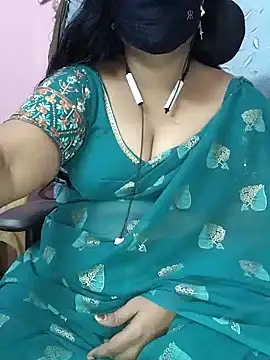 Snapshot of yours-kavaya chatting on 01.29.25 yours-kavaya online show from 01.29.25