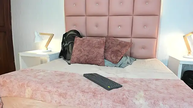 lhiamfit online show from 11.15.25