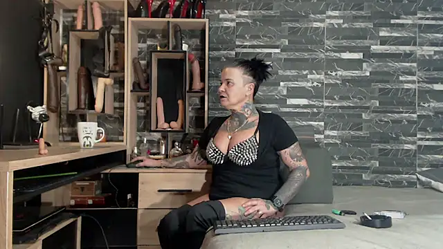 Mistress Miry online show from 01.15.25