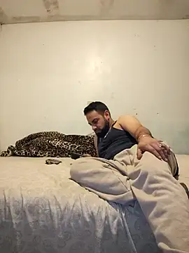 Snapshot of Renooo04 chatting on 03.19.26 Renooo04 online show from 03.19.26