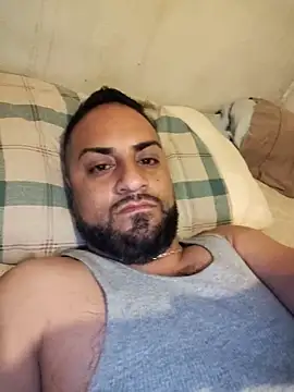 Snapshot of Renooo04 chatting on 03.27.26 Renooo04 online show from 03.27.26