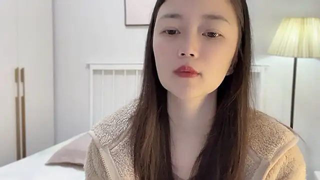 Snapshot of A-xena chatting on 02.27.25 A-xena online show from 02.27.25
