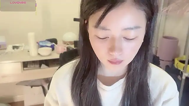 A-xena online show from 12.04.25