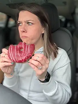 LadyLena1 online show from 01.11.25