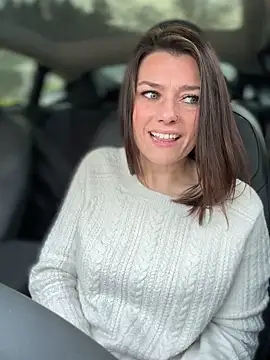 LadyLena1 online show from 01.30.25