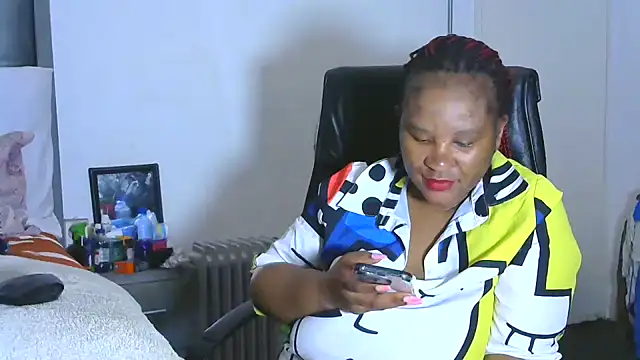 Bootyliciousbbw12 online show from 02.01.25