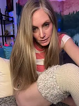 Snapshot of ItsDanniG chatting on 01.31.26 ItsDanniG online show from 01.31.26