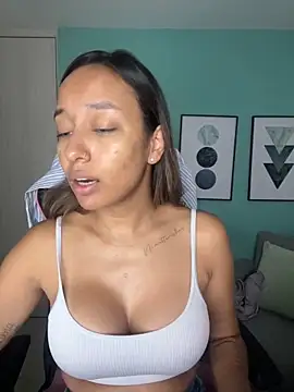 DianaHopson online show from 01.25.25