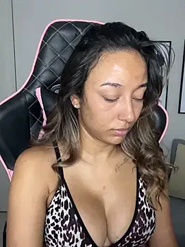 DianaHopson online show from 02.01.25