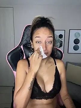 DianaHopson online show from 02.02.25