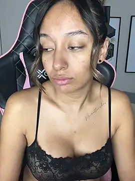 DianaHopson online show from 02.20.25