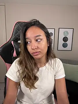 DianaHopson online show from 03.09.25