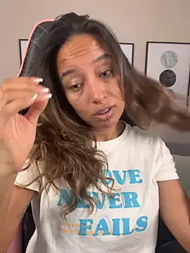 DianaHopson online show from 03.15.25