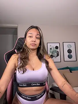 DianaHopson online show from 11.12.25