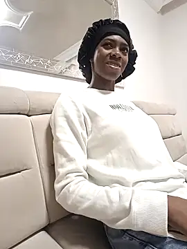 Shanelle   online show from 12.20.25