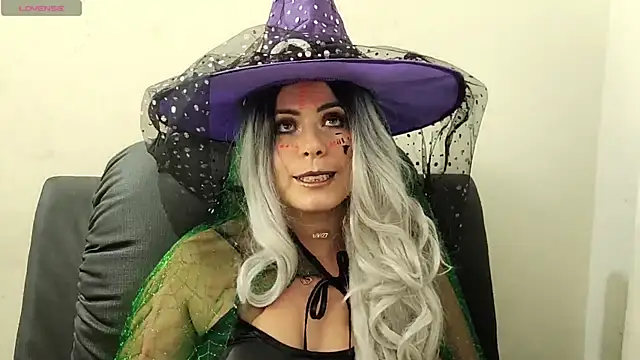 irinasweet27 online show from 10.31.25