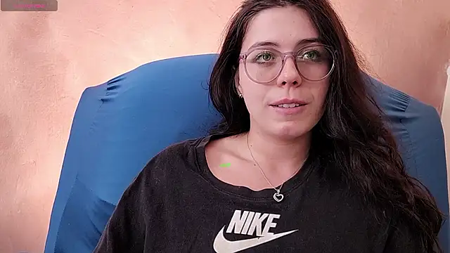 Snapshot of irinasweet27 chatting on 02.01.26 irinasweet27 online show from 02.01.26