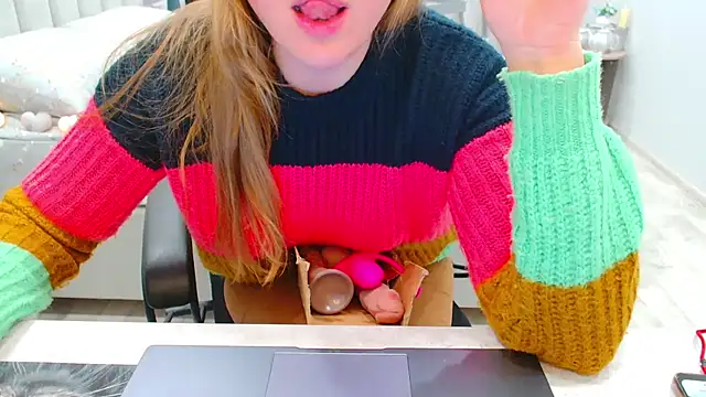 EveLove33 online show from 03.21.26