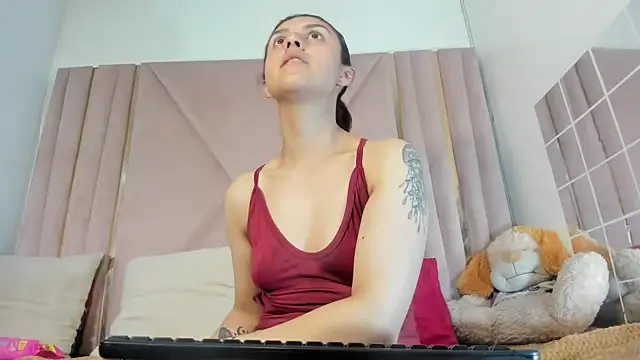 AngelaLinaresx69 online show from 11.11.25