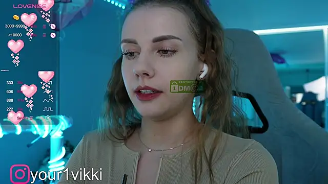 Vikki Cheese online show from 12.10.24