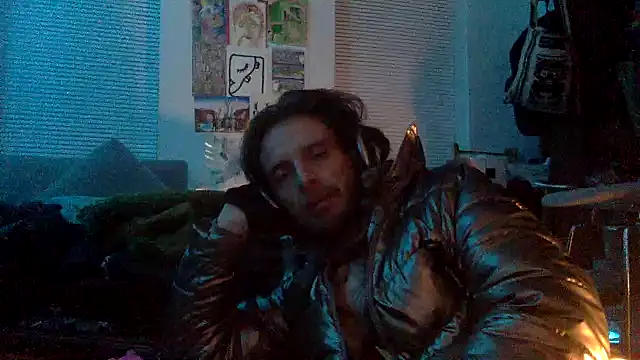 Snapshot of DownstairsSky chatting on 12.25.24 DownstairsSky online show from 12.25.24