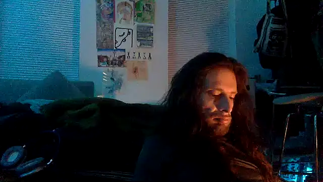 Snapshot of DownstairsSky chatting on 12.25.24 DownstairsSky online show from 12.25.24