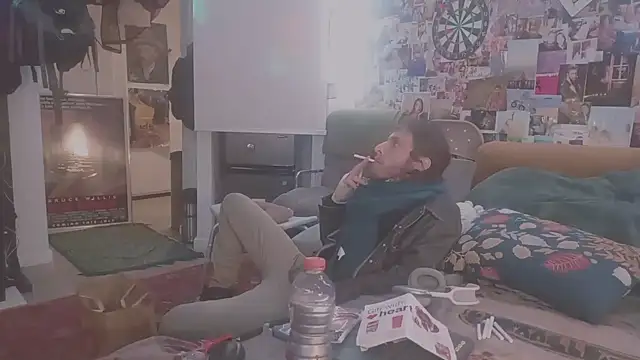 Snapshot of DownstairsSky chatting on 02.10.25 DownstairsSky online show from 02.10.25