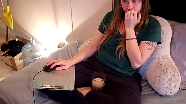 xxpixeyxx online show from 11.15.25