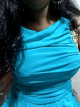 Snapshot of Dhum-Soni chatting on 09.21.25 Dhum-Soni online show from 09.21.25