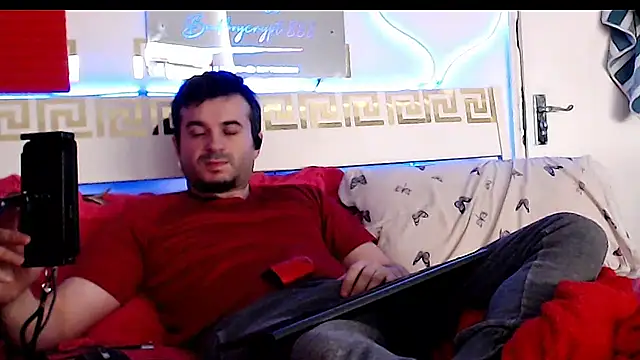 Snapshot of erotico69xxx chatting on 11.18.25 erotico69xxx online show from 11.18.25