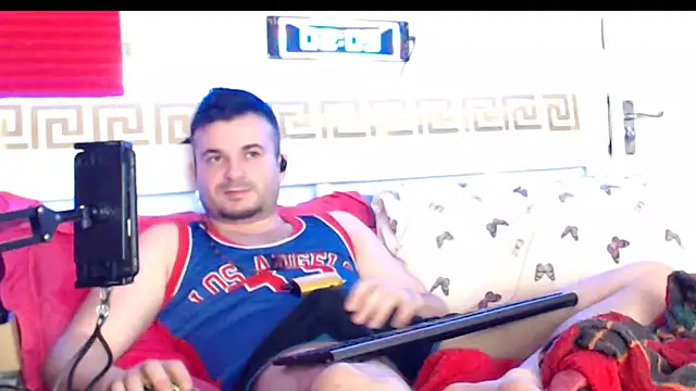 Snapshot of erotico69xxx chatting on 12.15.25 erotico69xxx online show from 12.15.25