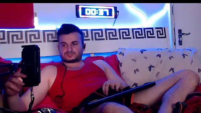 Snapshot of erotico69xxx chatting on 12.18.25 erotico69xxx online show from 12.18.25