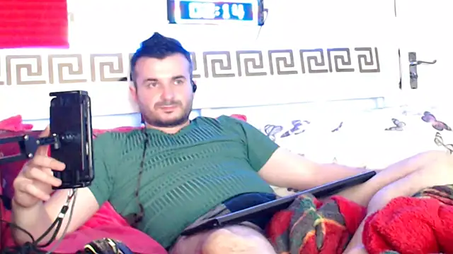 Snapshot of erotico69xxx chatting on 12.20.25 erotico69xxx online show from 12.20.25