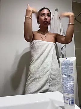 Ameellie online show from 11.20.25