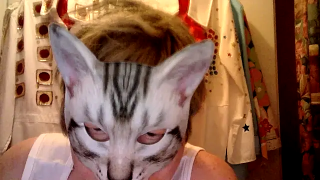 Snapshot of Sigorius chatting on 01.07.25 Sigorius online show from 01.07.25