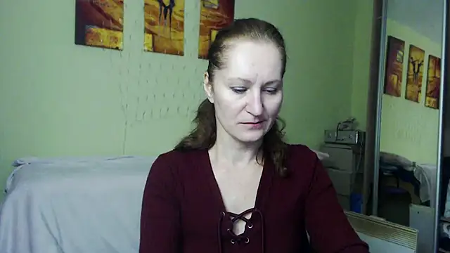 AmellyGrand online show from 12.19.24