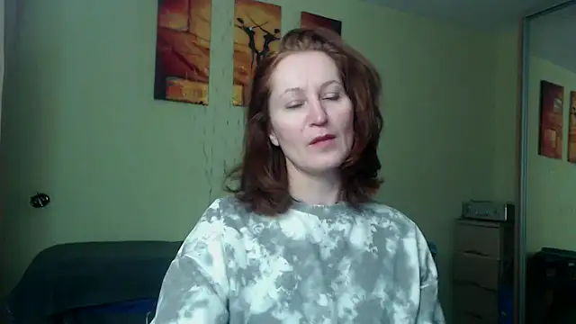 AmellyGrand online show from 02.18.25