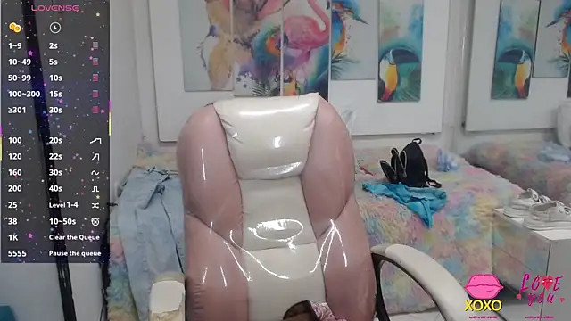 alegriamartinez online show from 11.13.25