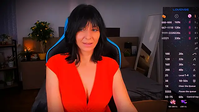  Kelly   online show from 11.17.25