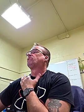 Snapshot of Cockrub1 chatting on 02.17.26 Cockrub1 online show from 02.17.26